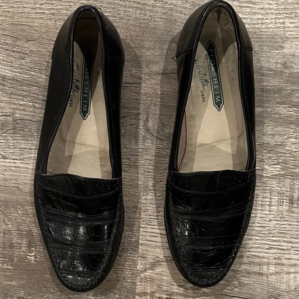 Vntg Florsheim Size 10.5 Barletta Series  Black Loafers made‎ in Italy